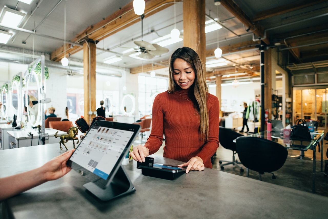 6 Great Examples of IoT in Retail